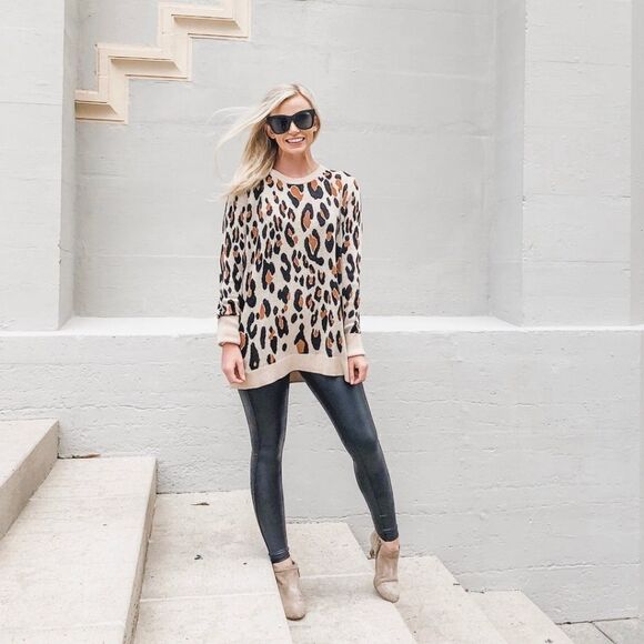 Women's New Leopard Print Rib Knit Pull Over Sweater M - Picture 2 of 6